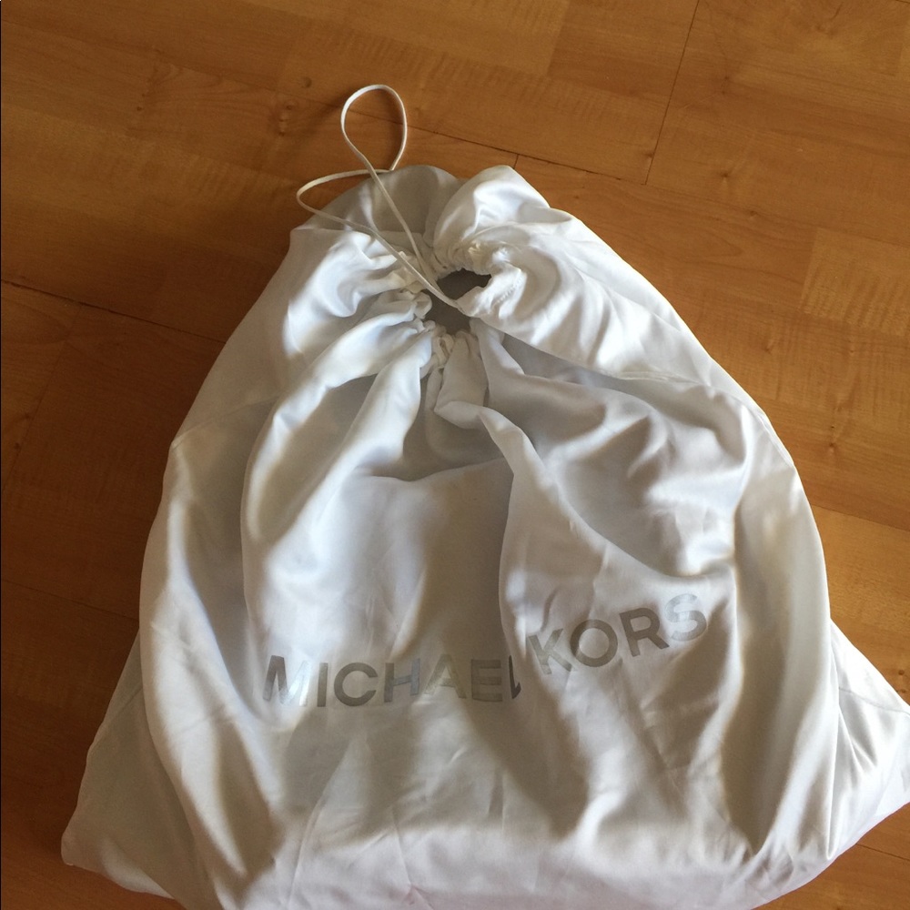 Michael Kors Large purse leather handbag & duster - Picture 4 of 8